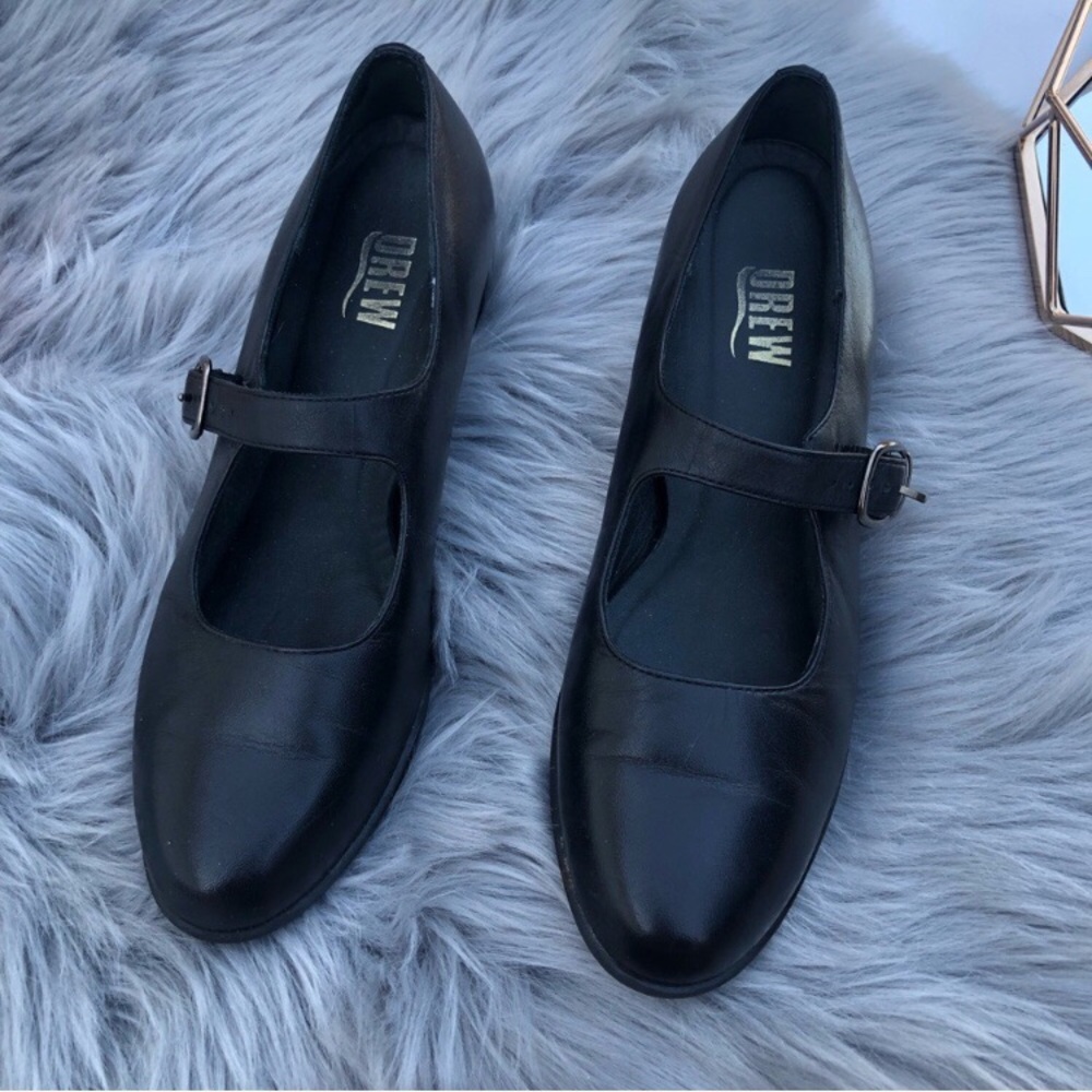 Retro mod Mary Janes by Drew
